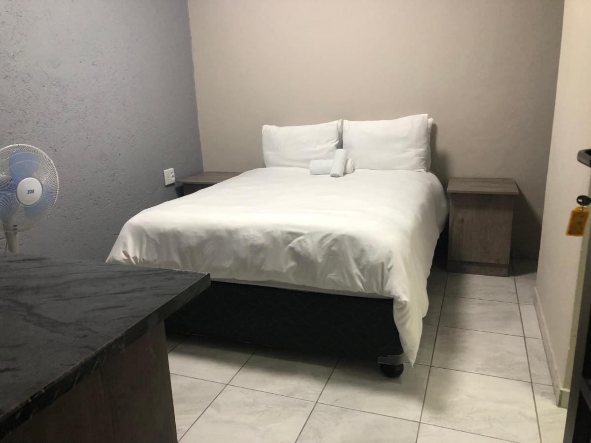 The Nest Overnight And Accommodation Usakos Exterior photo